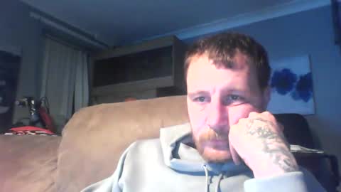 jamesp281987 online show from October 2025 11:35:01 PM