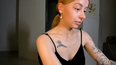 Snapshot of jane_bright chatting on January 2025 09:40:01 PM Jane online show from January 2025 09:40:01 PM