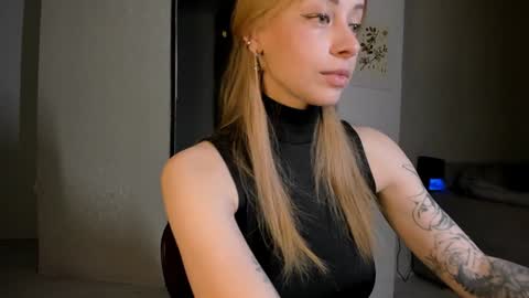 Snapshot of jane_bright chatting on January 2025 07:43:01 PM Jane online show from January 2025 07:43:01 PM