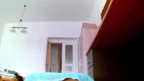 mature-man online show from April 2026 11:42:01 AM