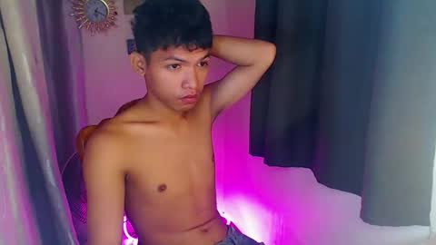 janlloyd04 online show from March 2026 01:20:02 AM