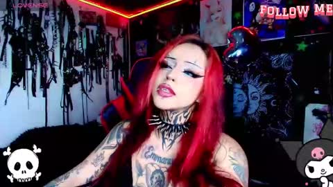 Snapshot of janna_ink chatting on February 2026 08:02:01 PM online show from February 2026 08:02:01 PM