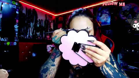 Snapshot of janna_ink chatting on April 2026 12:15:01 AM online show from April 2026 12:15:01 AM