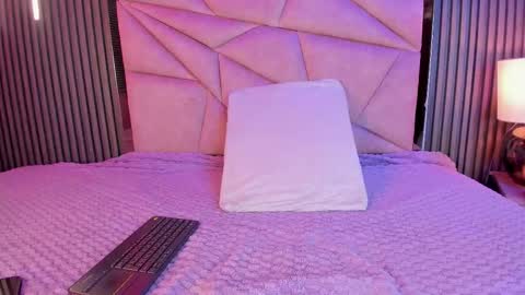 Janna Casey online show from March 2026 01:18:01 PM