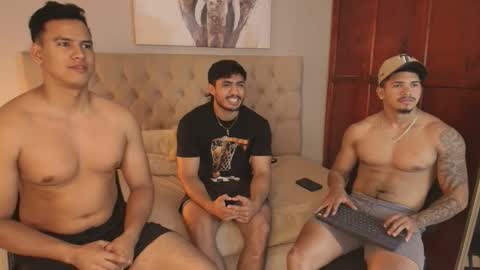 janomar01 online show from March 2026 06:46:02 PM