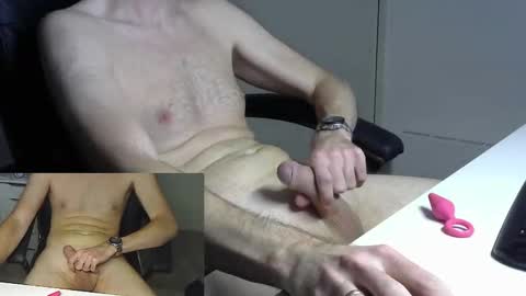 japie93 online show from October 2025 06:20:01 PM