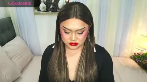 Jasmine Brandy online show from April 2026 03:33:02 AM