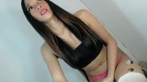 Snapshot of jasmine_on_live chatting on July 2026 05:03:02 AM CUTE JANNA online show from July 2026 05:03:02 AM