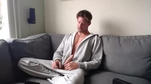 Snapshot of jasonberg29 chatting on February 2026 12:32:02 PM Jason online show from February 2026 12:32:02 PM