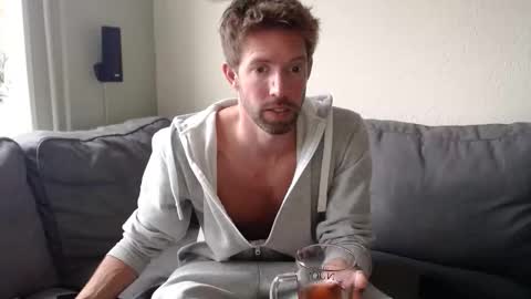 Snapshot of jasonberg29 chatting on February 2026 02:03:02 PM Jason online show from February 2026 02:03:02 PM