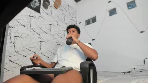 Snapshot of jay_aalvarez chatting on February 2026 11:13:01 AM Jay online show from February 2026 11:13:01 AM