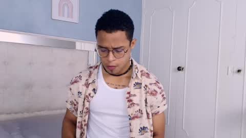 Jayden Morris online show from November 2025 06:10:01 PM