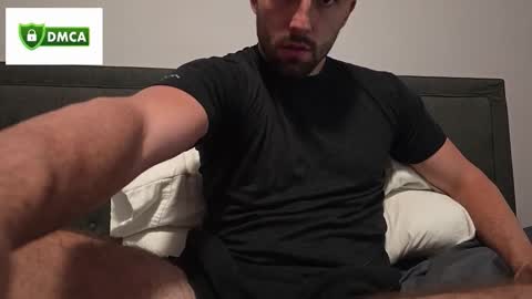 Mikey online show from November 2025 12:27:02 AM