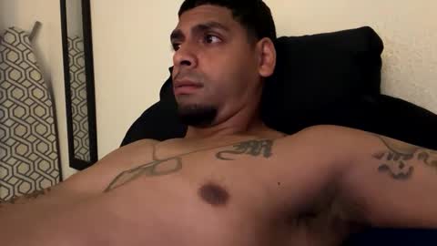 Jayfly online show from April 2026 01:40:01 PM