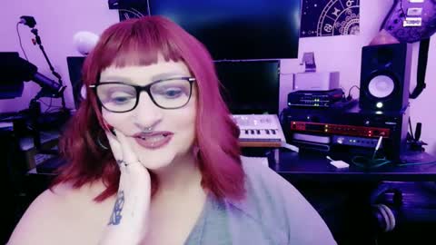 Jaz online show from November 2025 12:49:02 PM