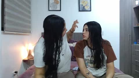 Jazmin and Scarlett online show from March 2026 09:42:01 AM