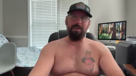 jazmine_jr_cruz online show from June 2026 01:37:02 PM