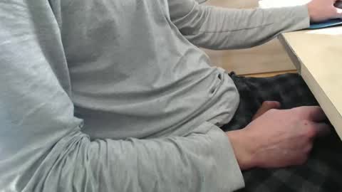 jc200000 online show from March 2026 03:45:01 PM