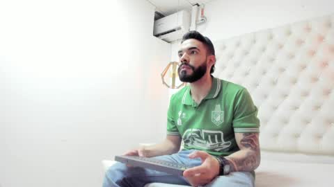 JEAN online show from April 2026 07:18:02 PM