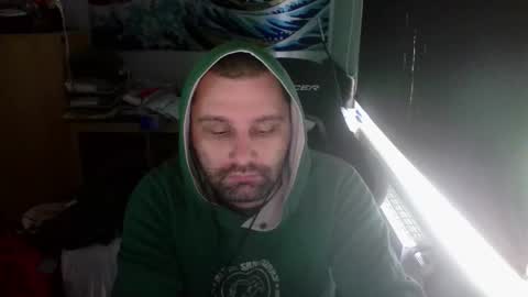 Snapshot of jeetzys chatting on March 2026 09:36:02 AM you may know me lol online show from March 2026 09:36:02 AM