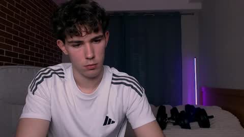 jeff_rey_ online show from April 2026 06:52:02 PM