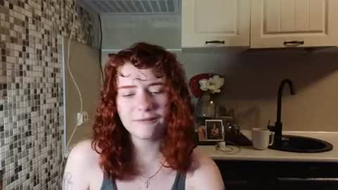 Snapshot of jelly_cherry chatting on July 2026 09:39:02 PM Emily online show from July 2026 09:39:02 PM