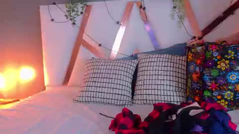 Snapshot of jenacooper__ chatting on July 2026 02:58:01 AM Jena online show from July 2026 02:58:01 AM
