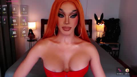 Queen Jenifer online show from October 2025 08:10:01 PM