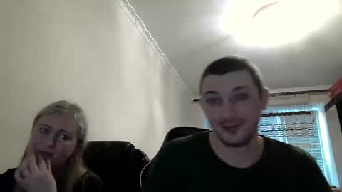 Snapshot of jenisandpeter chatting on June 2026 05:56:02 PM JenisAndPeter online show from June 2026 05:56:02 PM