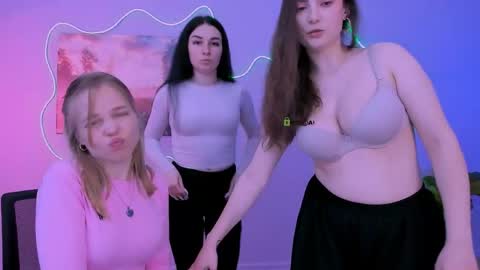 jenna_elayne online show from April 2026 12:26:02 PM