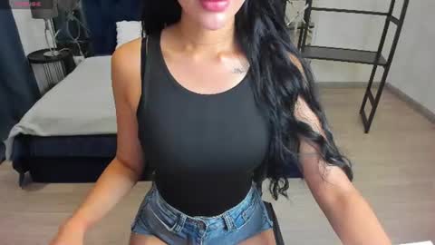 Snapshot of jennifer_munoz chatting on June 2026 07:28:01 AM Jennifer online show from June 2026 07:28:01 AM