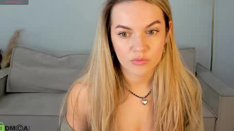 Jennifer Perezz online show from May 2026 09:36:01 AM