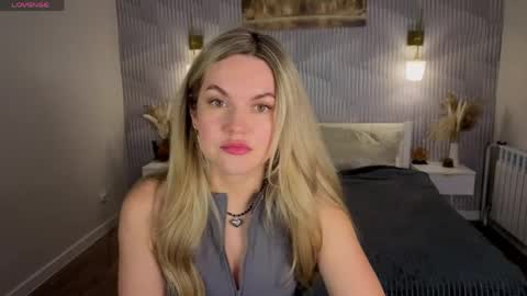 Jennifer Perezz online show from May 2026 04:57:01 PM