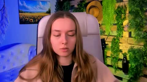 Snapshot of jennifergraces chatting on October 2025 10:46:02 AM Jennifer online show from October 2025 10:46:02 AM