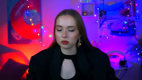 Snapshot of jennifergraces chatting on October 2025 01:35:02 PM Jennifer online show from October 2025 01:35:02 PM