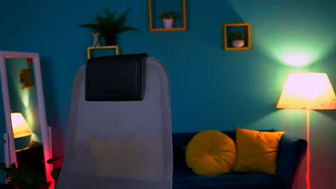 Snapshot of jennifergraces chatting on October 2025 10:48:01 AM Jennifer online show from October 2025 10:48:01 AM