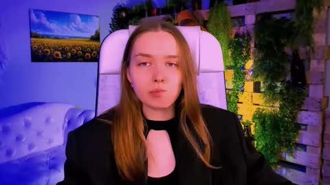 Snapshot of jennifergraces chatting on October 2025 08:40:01 AM Jennifer online show from October 2025 08:40:01 AM