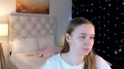 Snapshot of jennifergraces chatting on January 2026 12:22:02 PM Jennifer online show from January 2026 12:22:02 PM