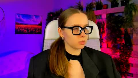 Snapshot of jennifergraces chatting on February 2026 05:07:02 PM Jennifer online show from February 2026 05:07:02 PM