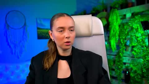 Snapshot of jennifergraces chatting on February 2026 07:23:01 PM Jennifer online show from February 2026 07:23:01 PM