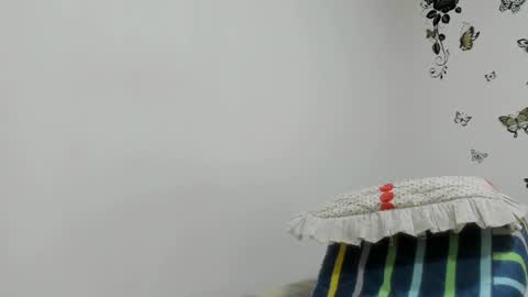 Snapshot of jenniferloveyou chatting on June 2026 11:49:01 PM jenniferloveyou online show from June 2026 11:49:01 PM
