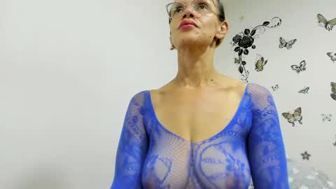 Snapshot of jenniferloveyou chatting on July 2026 04:55:01 PM jenniferloveyou online show from July 2026 04:55:01 PM
