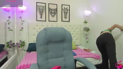 Snapshot of jenny_stark chatting on June 2026 11:11:02 AM jenny_stark online show from June 2026 11:11:02 AM