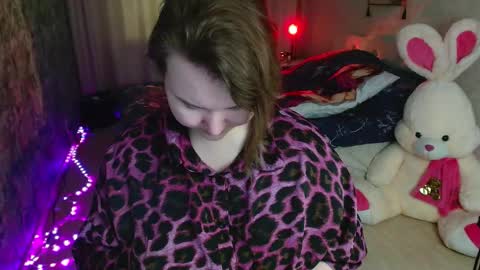 Jenny online show from March 2026 04:07:01 AM