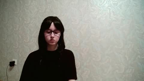 JennyOlset online show from November 2025 12:48:02 PM