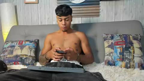 Snapshot of jeremy_wallker chatting on July 2026 06:54:01 PM Jeremy online show from July 2026 06:54:01 PM