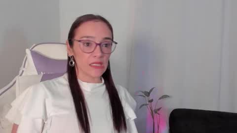 jessica herreraToday I will be your devil and you my victim online show from January 2026 10:35:01 PM