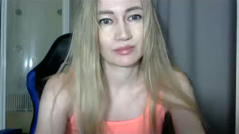 JessFox1 online show from December 2024 01:37:02 AM