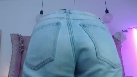 Snapshot of jessica_carter_ chatting on April 2026 10:45:01 PM Jessica online show from April 2026 10:45:01 PM