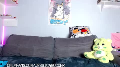 Snapshot of jessica_n_rogger chatting on July 2026 10:19:01 AM Jess And Rogger independents online show from July 2026 10:19:01 AM